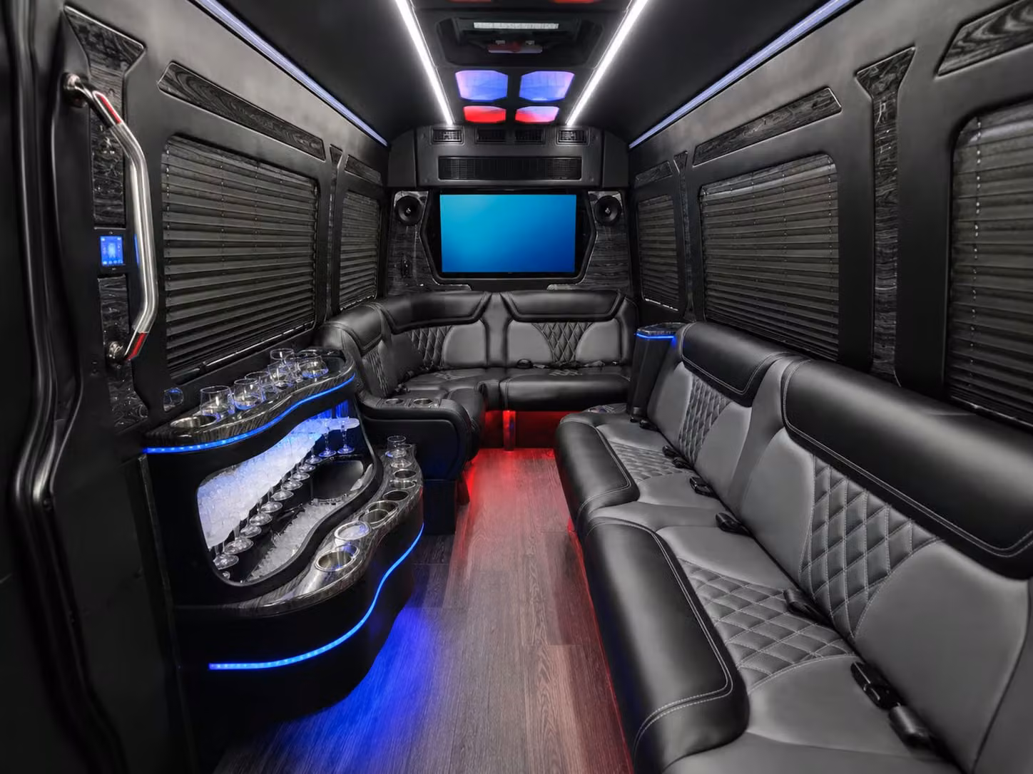 convention and trade show transportation serving grand prairie and the dfw metroplex
