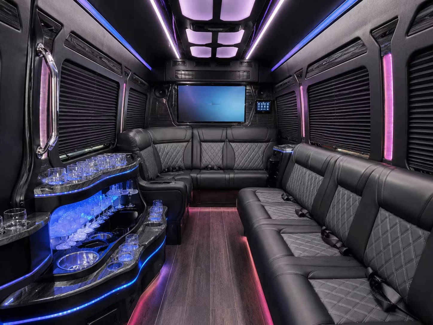 cross the metroplex for stars mavericks and wings games without splitting your group