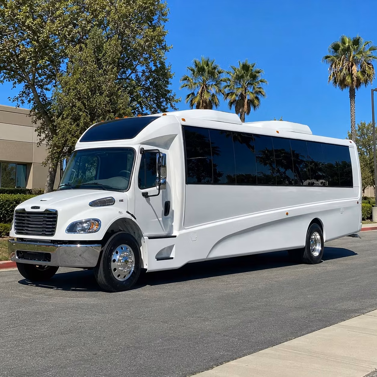 grand prairie 25 passenger minibus rental